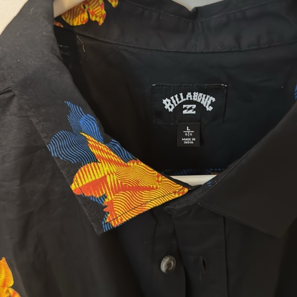 Men’s Billabong button up shirt… Size L. In like new condition. - Picture 2 of 3